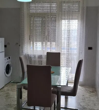 Διαμέρισμα Jajo Apartament Μπρίντιζι